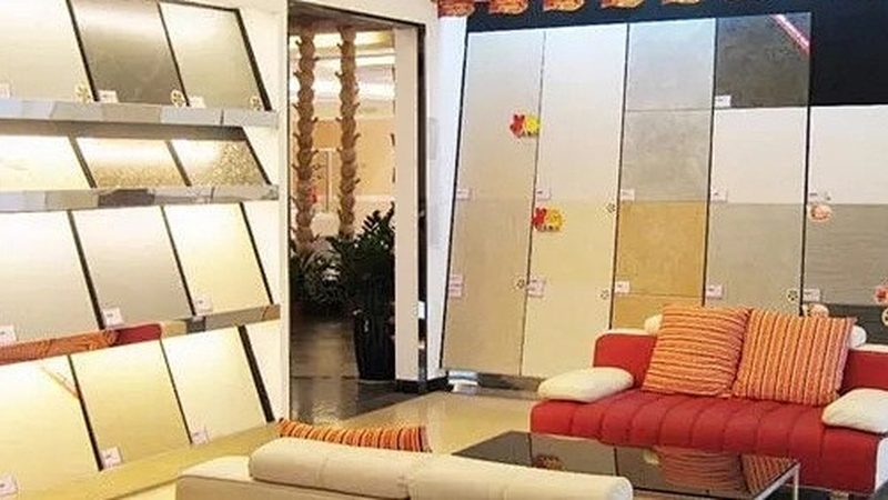 以厨房橱柜拉手为例，业主在选购时应关注以下方面：